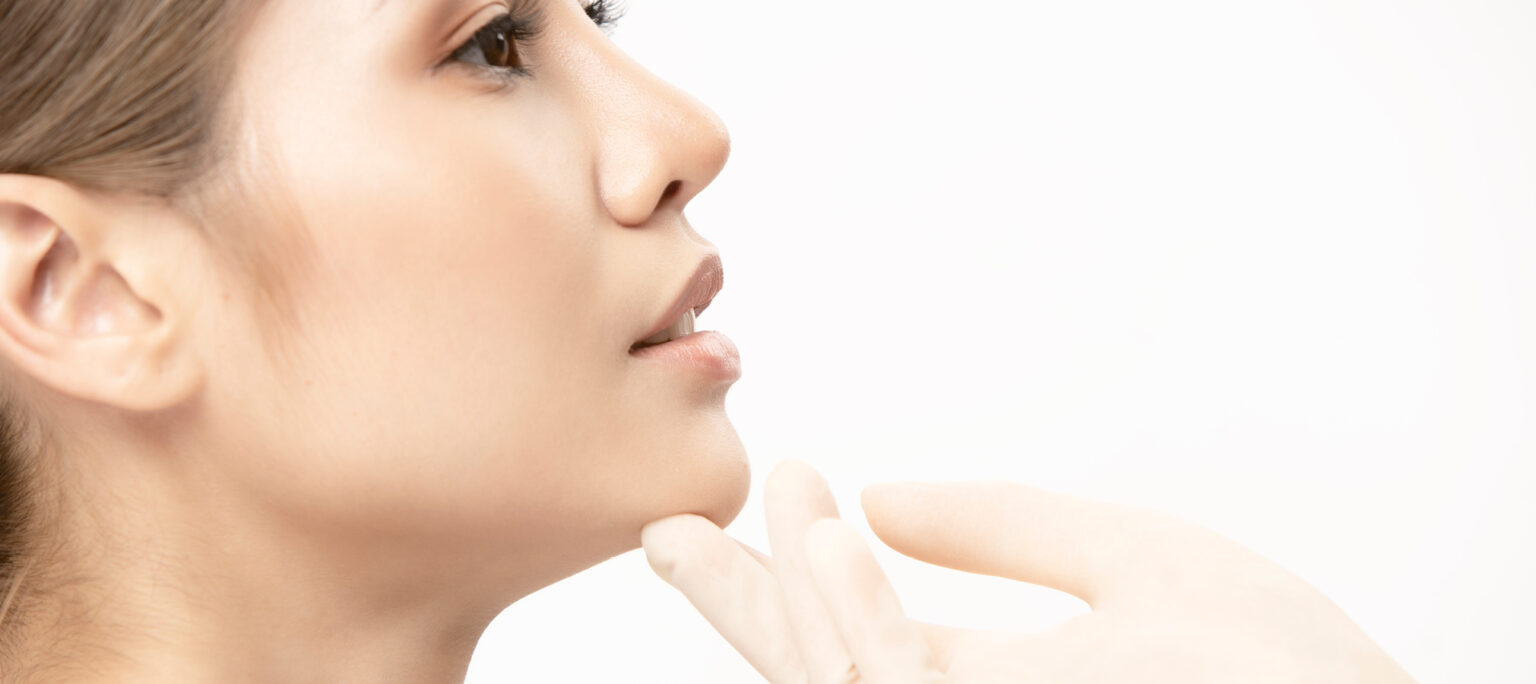 En combien de temps le nez dégonfle après une rhinoplastie ?