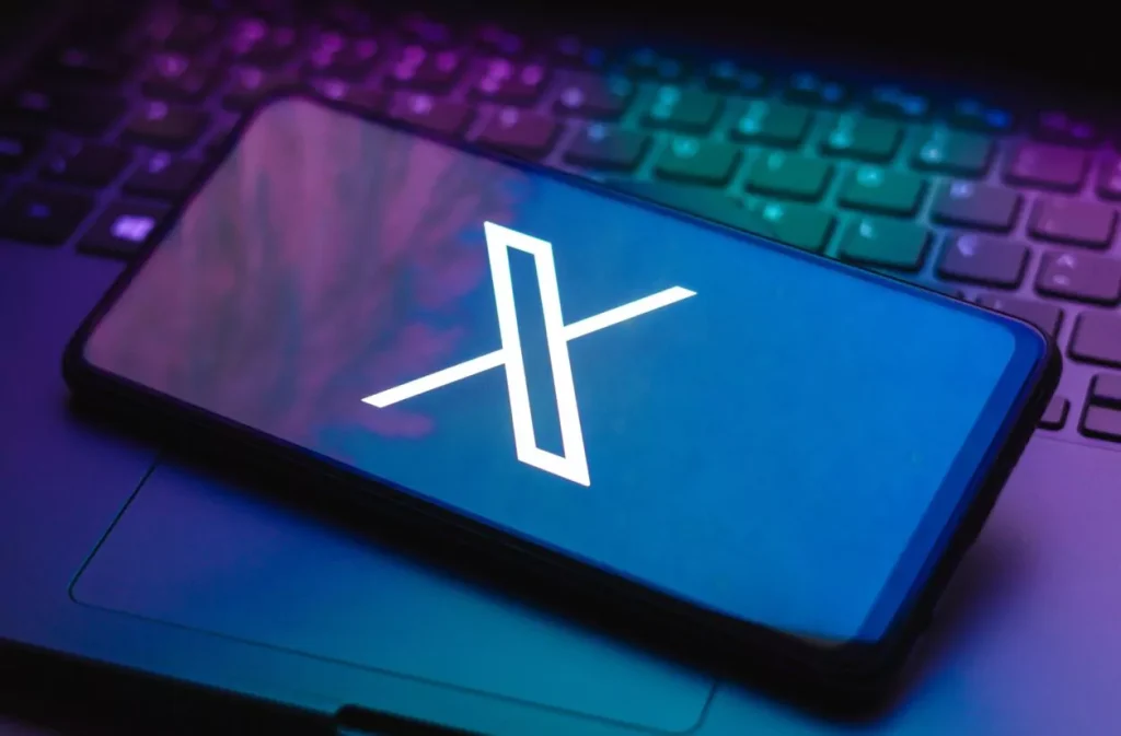 Le Département des Landes abandonne le réseau social X : une décision symbolique et pragmatique